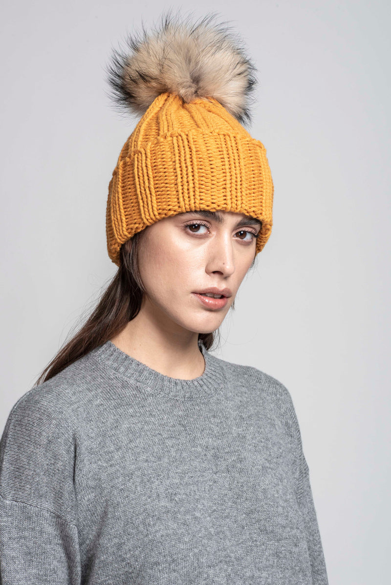 CAPPELLO CON RISVOLTO