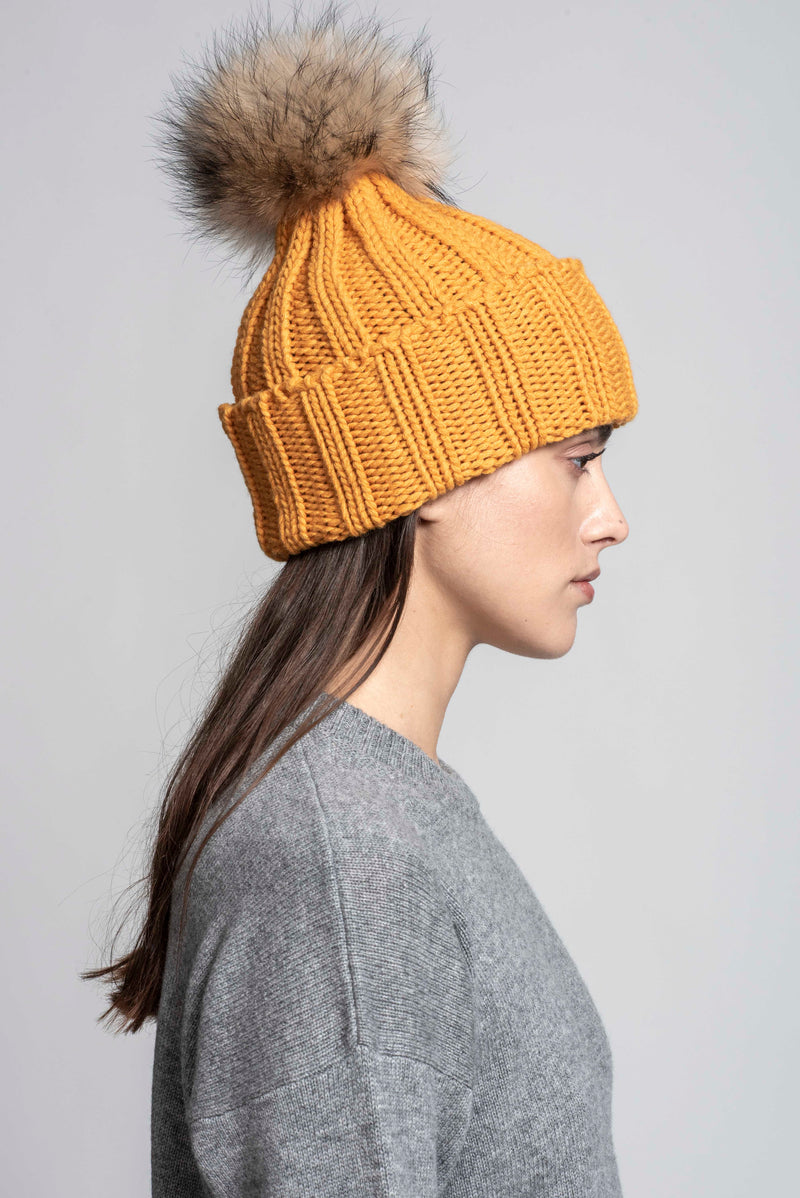 CAPPELLO CON RISVOLTO