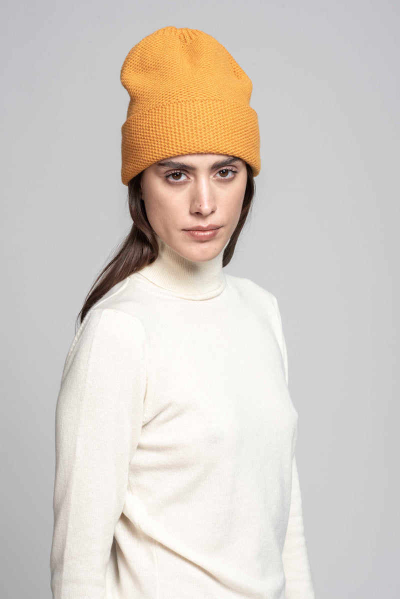 BEANIE WITH TURN-UP FOLD