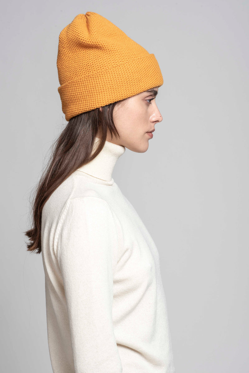 BEANIE WITH TURN-UP FOLD