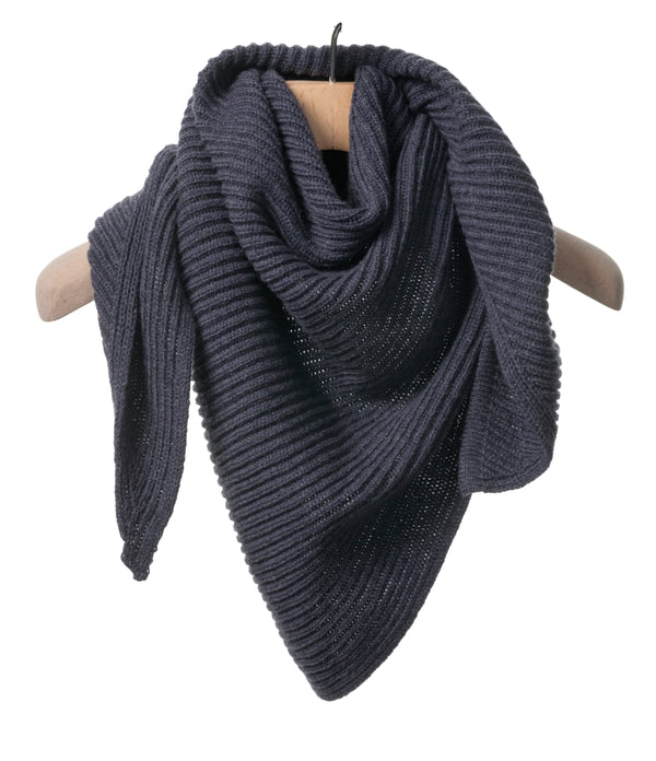 TRIANGLE SCARF