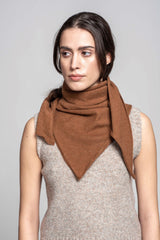 TRIANGLE SCARF
