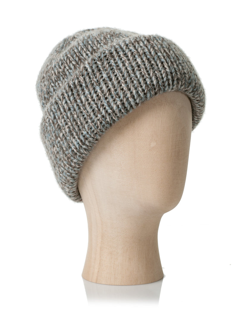 CAPPELLO CON RISVOLTO