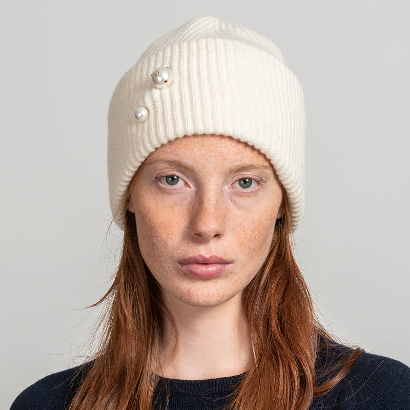 CAPPELLO CON RISVOLTO