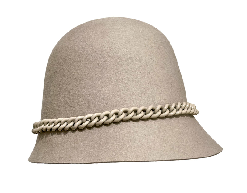 CAPPELLO CLOCHE