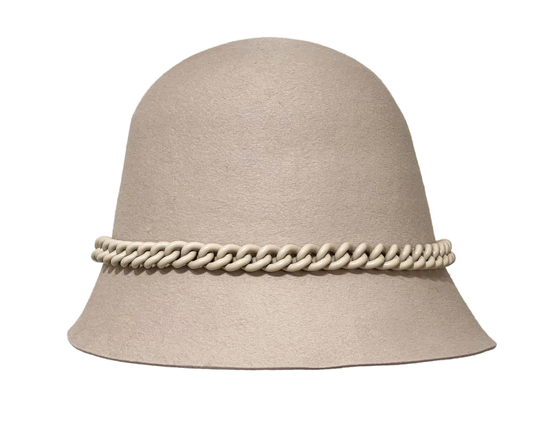 CAPPELLO CLOCHE