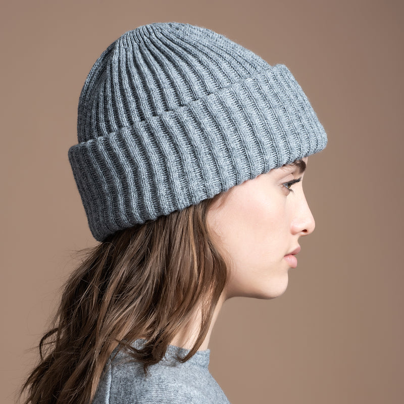 BEANIE WITH TURN-UP FOLD
