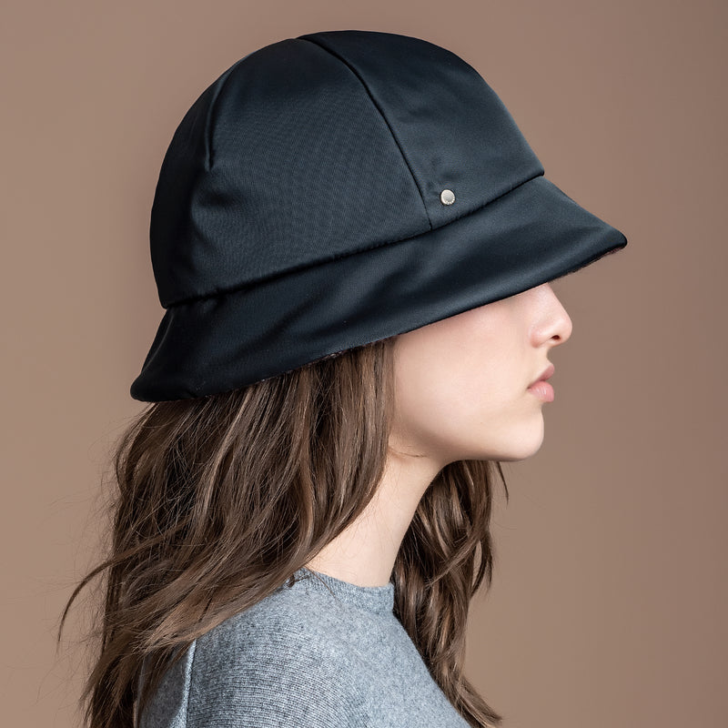 CLOCHE HAT